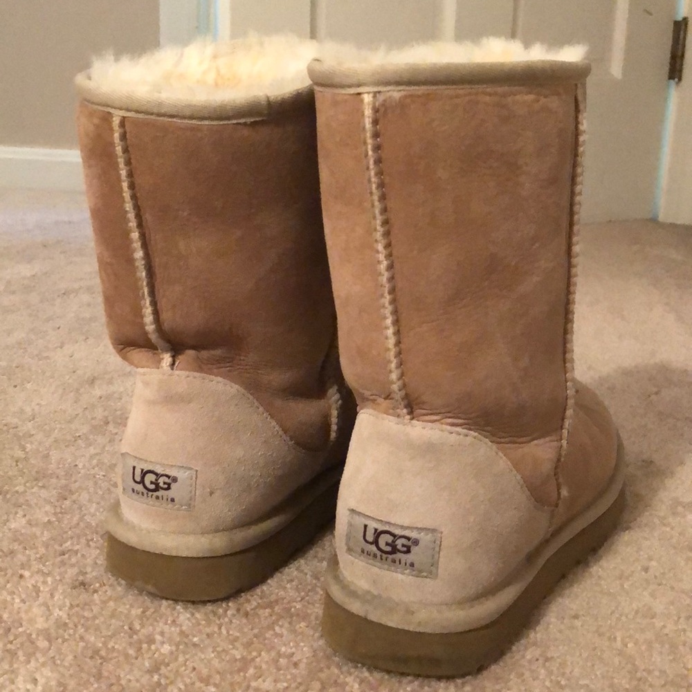 Ugg boots - sand - size 8